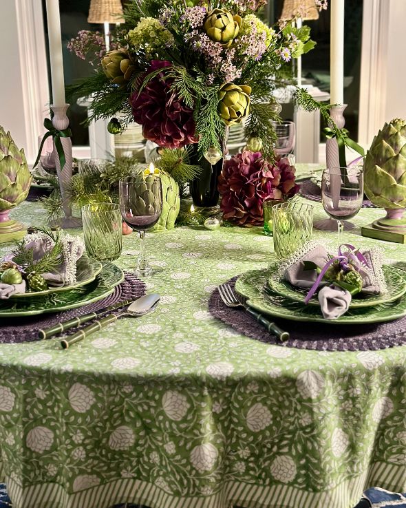 Eden green round tablecloth