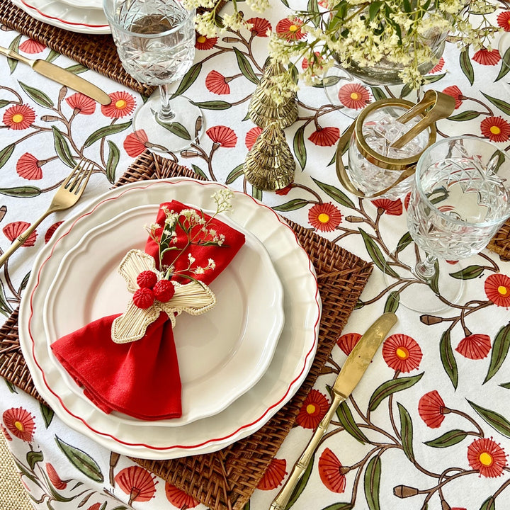 Red Flowering gums round tablecloth