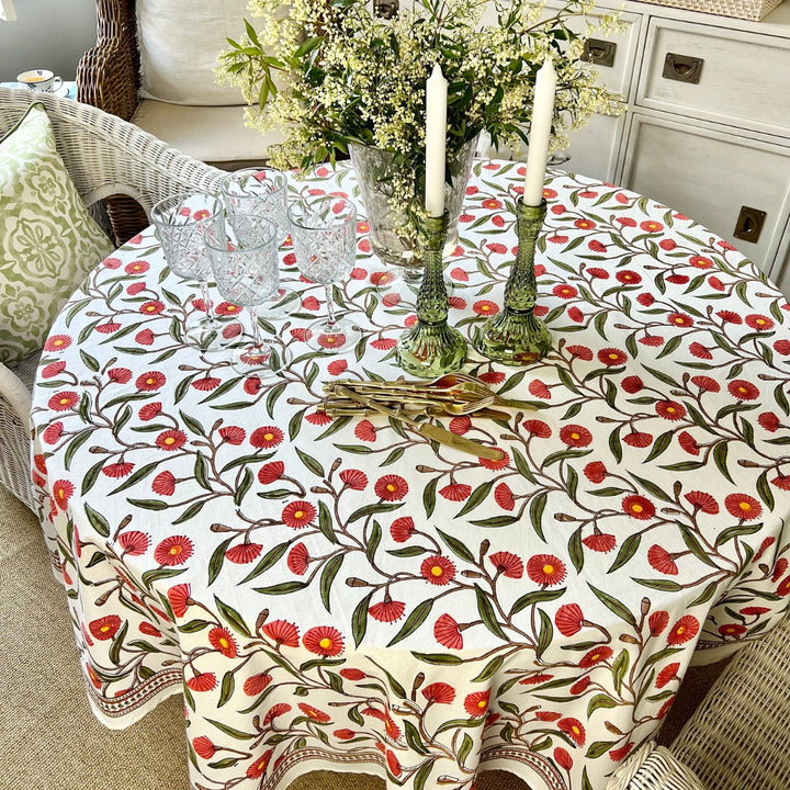 Red Flowering gums round tablecloth